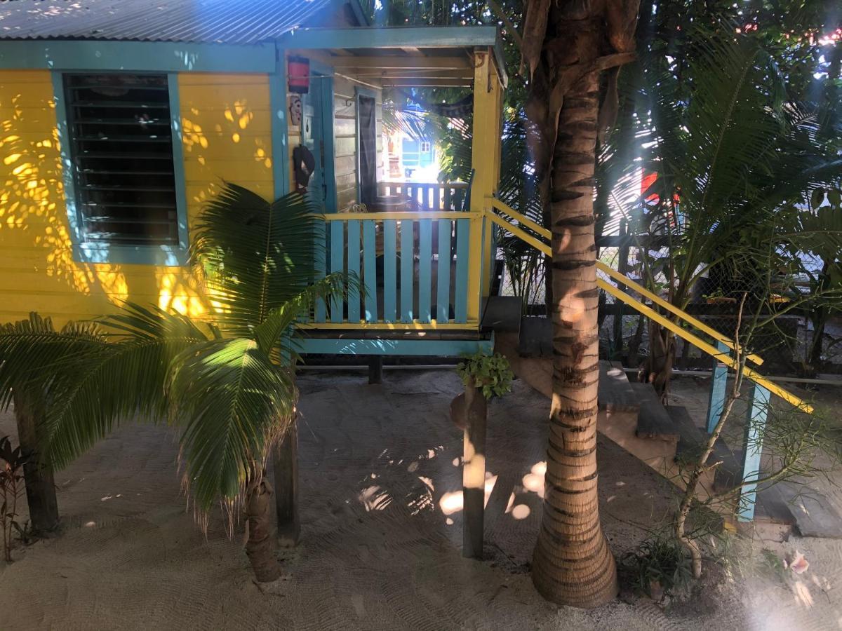 Colinda Cabanas Caye Caulker Exterior photo