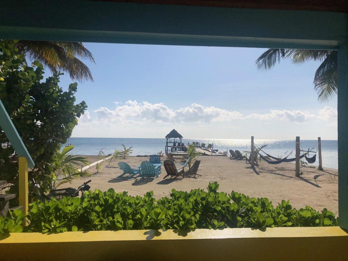 Colinda Cabanas Caye Caulker Exterior photo